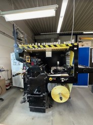 Flexo and label printing machine